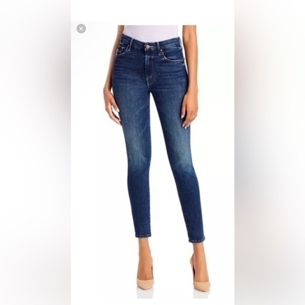 Mother The High Waist Looker Jeans in Teaming Up